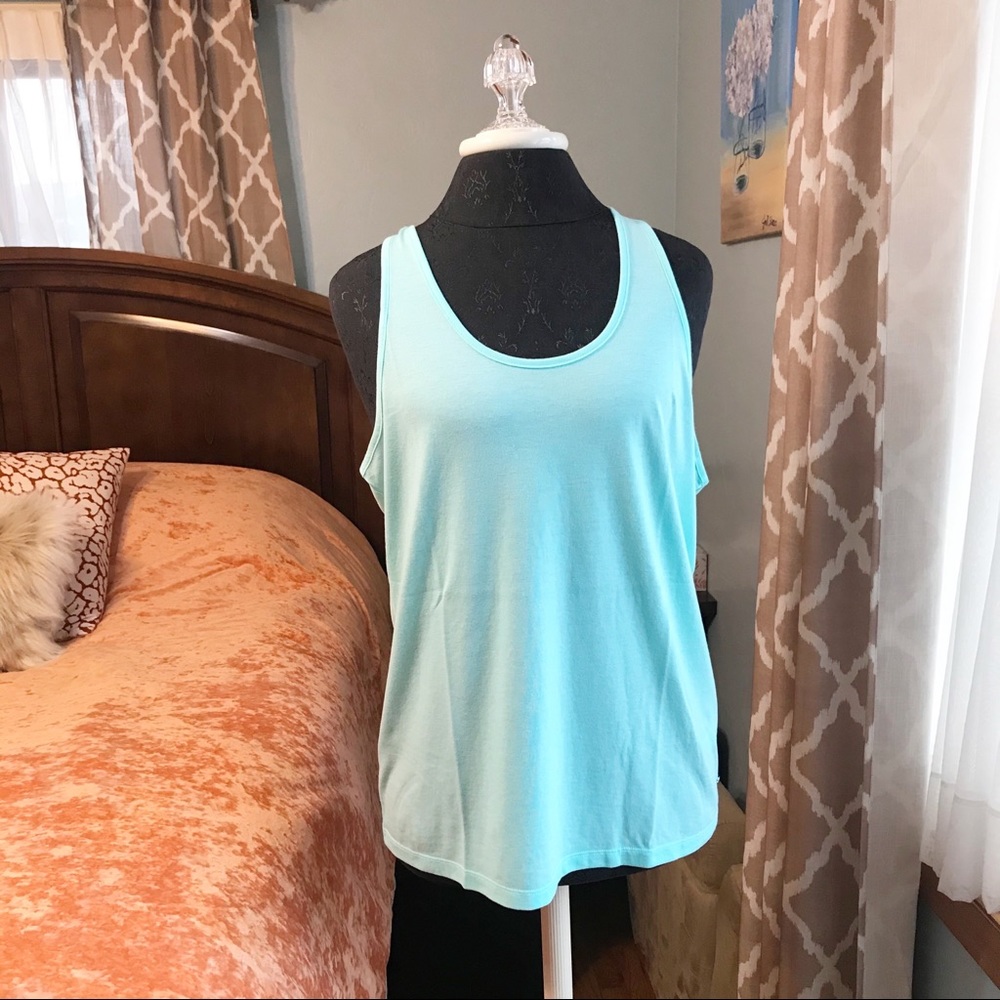 Fabletics ⚜️ Alexis Racerback Light Aqua Tank